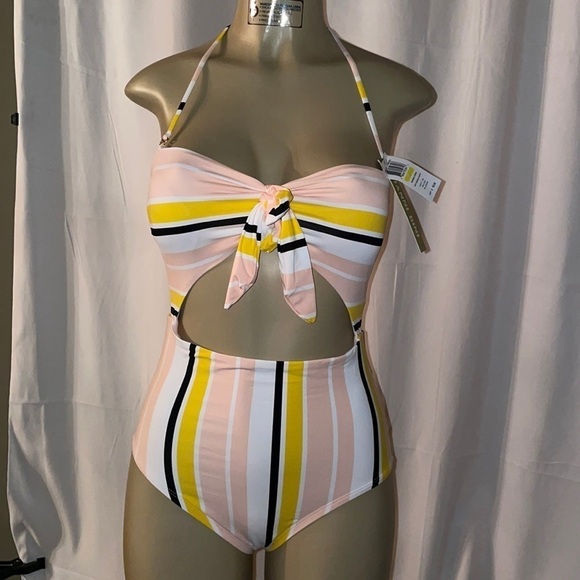 NWT Gianni Bini bathing suit size - M - Picture 1 of 4